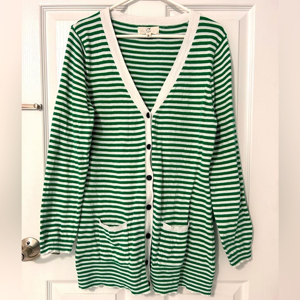 $5 Women’s Green and White Stripe Black Button Vneck Long Cardigan Sweater Small - Picture 4 of 5